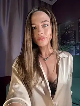 Snapshot of _shadylady_ chatting on August 6, 2026, 5:41 pm shadylady online show from August 6, 2026, 5:41 pm