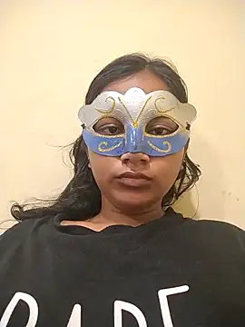 Snapshot of rimasharma_10 chatting on September 9, 2025, 6:12 am rimasharma 10 online show from September 9, 2025, 6:12 am