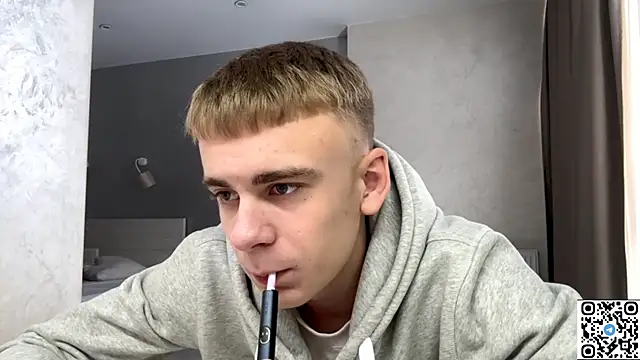 Snapshot of echowraith chatting on November 22, 2025, 9:19 am echowraith online show from November 22, 2025, 9:19 am