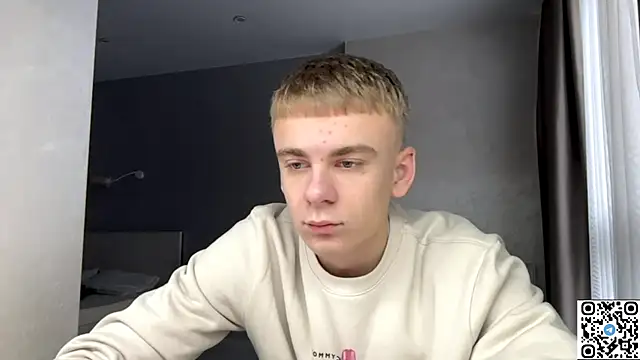 Snapshot of echowraith chatting on December 2, 2025, 7:43 am echowraith online show from December 2, 2025, 7:43 am