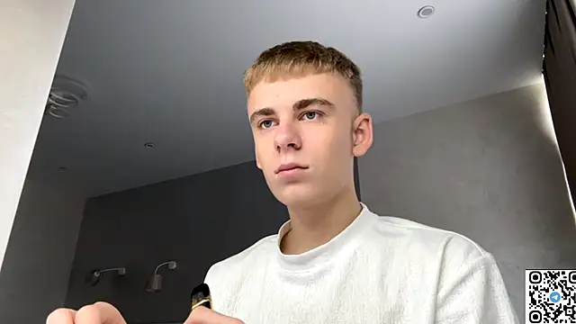 Snapshot of echowraith chatting on September 13, 2025, 6:57 am echowraith online show from September 13, 2025, 6:57 am