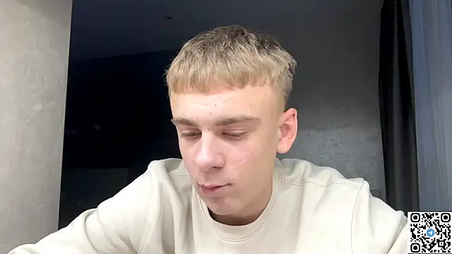 Snapshot of echowraith chatting on December 4, 2025, 2:38 pm echowraith online show from December 4, 2025, 2:38 pm