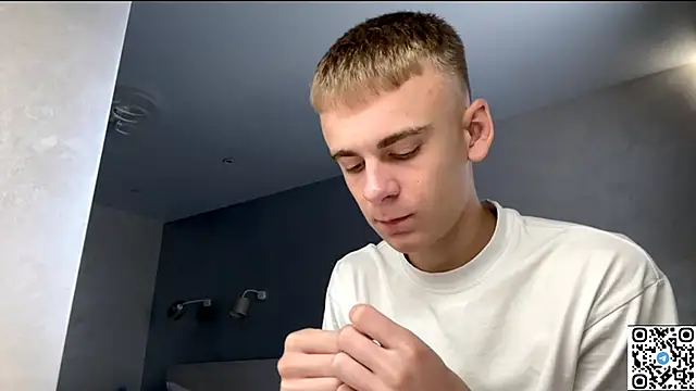 Snapshot of echowraith chatting on September 18, 2025, 1:03 pm echowraith online show from September 18, 2025, 1:03 pm