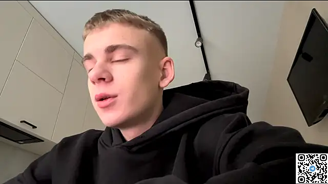 Snapshot of echowraith chatting on October 15, 2025, 6:00 am echowraith online show from October 15, 2025, 6:00 am