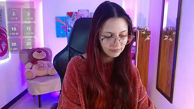 AlanaGarcia19 online show from January 10, 2026, 12:11 pm