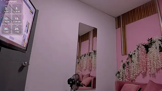 ThiccyLexxy online show from November 22, 2025, 12:37 pm