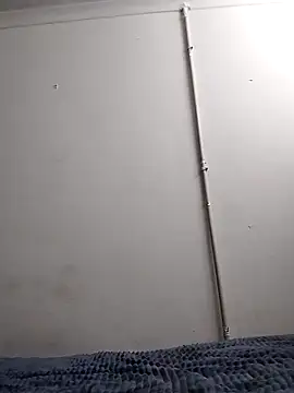 Snapshot of TmanZim2025 chatting on October 27, 2025, 7:48 pm TmanZim2025 online show from October 27, 2025, 7:48 pm