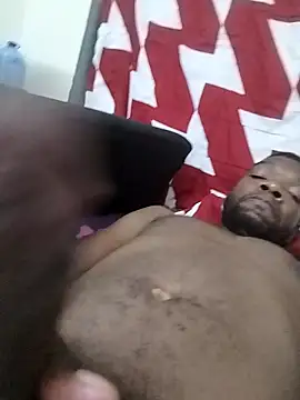 Snapshot of TmanZim2025 chatting on October 9, 2025, 9:26 pm TmanZim2025 online show from October 9, 2025, 9:26 pm