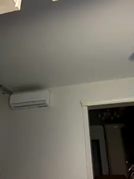 Snapshot of DeniMilkyyyyy chatting on December 3, 2025, 1:39 am DeniMilkyyyyy online show from December 3, 2025, 1:39 am