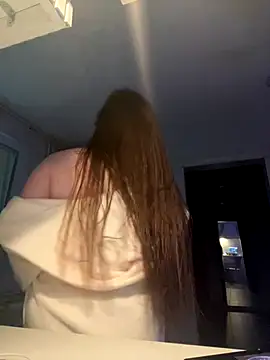 Snapshot of DeniMilkyyyyy chatting on October 8, 2025, 3:24 pm DeniMilkyyyyy online show from October 8, 2025, 3:24 pm