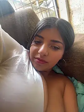 Snapshot of Isaa-Sweet chatting on November 30, 2025, 4:19 pm Isaa-Sweet online show from November 30, 2025, 4:19 pm