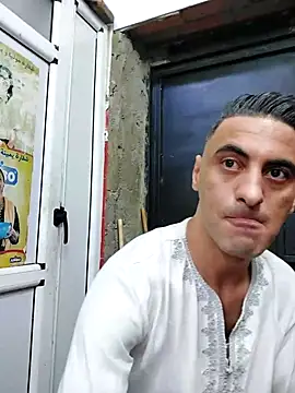 Mahdidido45 online show from June 24, 2026, 8:06 pm