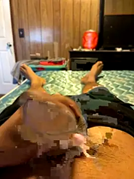 Snapshot of Mauro348 chatting on December 4, 2025, 7:35 pm Mauro348 online show from December 4, 2025, 7:35 pm