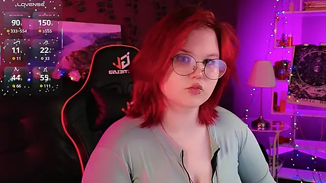 Snapshot of fillisfox_ chatting on November 9, 2025, 10:52 am fillisfox online show from November 9, 2025, 10:52 am