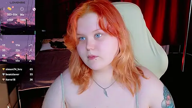 Snapshot of fillisfox_ chatting on April 18, 2026, 7:18 pm fillisfox online show from April 18, 2026, 7:18 pm