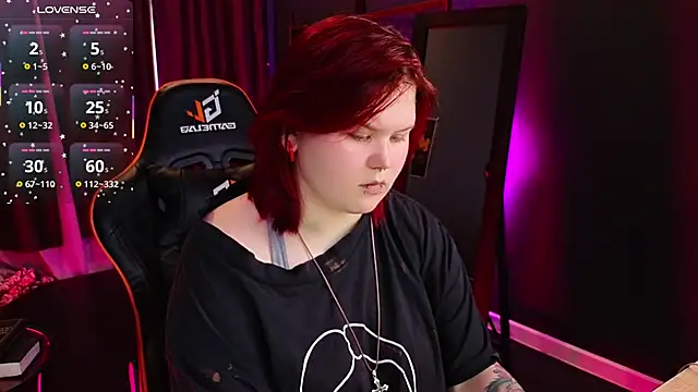 Snapshot of fillisfox_ chatting on November 11, 2025, 3:40 pm fillisfox online show from November 11, 2025, 3:40 pm