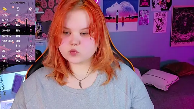 Snapshot of fillisfox_ chatting on May 1, 2026, 11:04 am fillisfox online show from May 1, 2026, 11:04 am