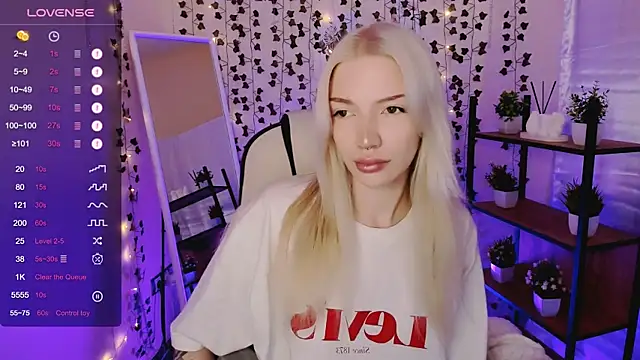 AnyaTaylor  online show from April 29, 2026, 2:16 am