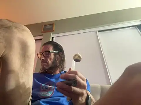 Snapshot of SmokeyKnight chatting on March 20, 2026, 7:31 am SmokeyKnight online show from March 20, 2026, 7:31 am