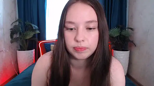Snapshot of PureLedy chatting on June 11, 2026, 7:05 am PureLedy online show from June 11, 2026, 7:05 am