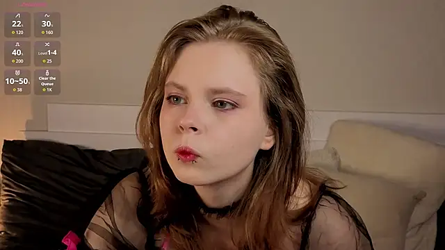 Snapshot of JulietteRain chatting on May 2, 2026, 7:08 pm JulietteRain online show from May 2, 2026, 7:08 pm