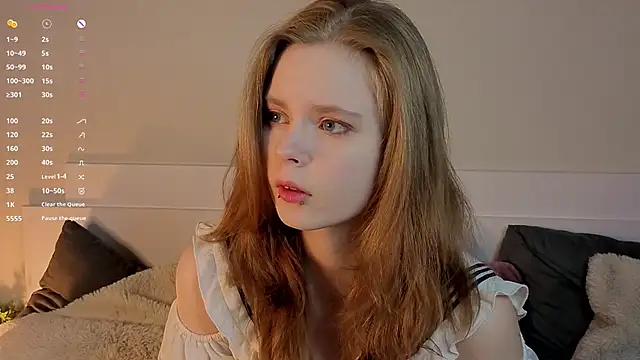 Snapshot of JulietteRain chatting on April 20, 2026, 5:36 pm JulietteRain online show from April 20, 2026, 5:36 pm