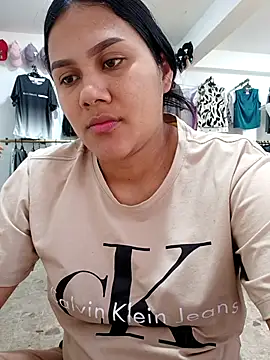 burbuja02 online show from February 4, 2026, 2:23 pm