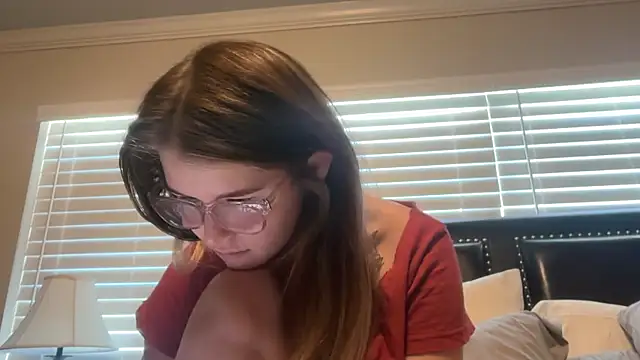 Snapshot of Riley_ray69 chatting on November 3, 2025, 5:05 pm Riley ray69 online show from November 3, 2025, 5:05 pm