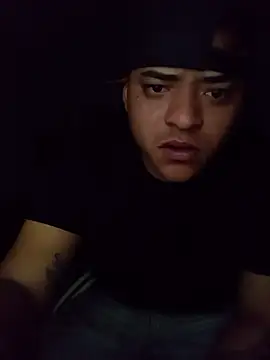 Joseoliver03 online show from October 19, 2025, 2:47 am