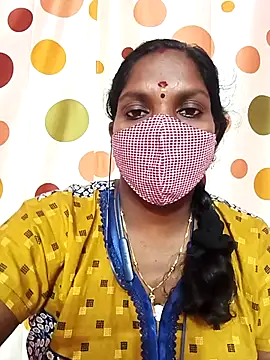 Snapshot of Tamil_Abinaya chatting on December 5, 2025, 5:22 pm Tamil Abinaya online show from December 5, 2025, 5:22 pm