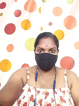 Snapshot of Tamil_Abinaya chatting on November 10, 2025, 5:29 pm Tamil Abinaya online show from November 10, 2025, 5:29 pm