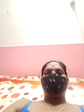 Snapshot of Tamil_Abinaya chatting on October 27, 2025, 5:14 pm Tamil Abinaya online show from October 27, 2025, 5:14 pm