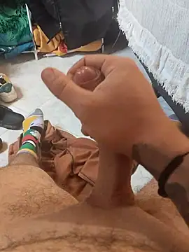 Snapshot of Juuaanp3 chatting on November 19, 2025, 3:56 pm Juuaanp3 online show from November 19, 2025, 3:56 pm