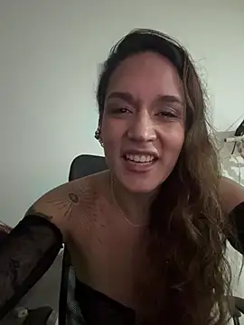 Sophia House  online show from January 7, 2026, 12:04 am