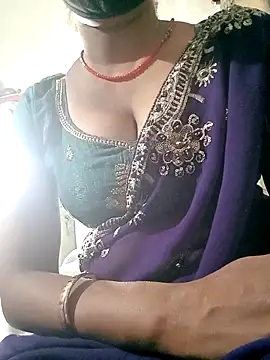 Mona699 online show from October 4, 2025, 4:30 pm