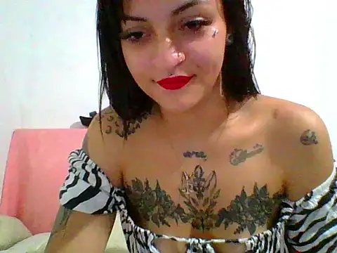 Snapshot of lexxie_emma chatting on October 15, 2025, 2:54 am lexxie emma online show from October 15, 2025, 2:54 am