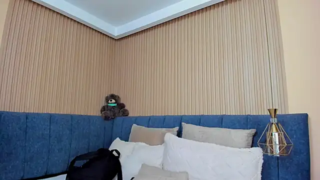 Snapshot of angel_ponce chatting on November 30, 2025, 12:06 pm angel ponce online show from November 30, 2025, 12:06 pm