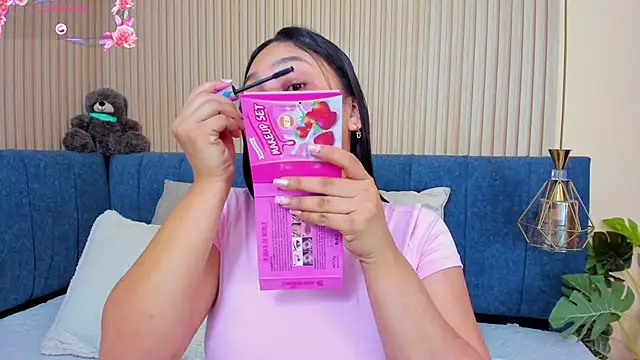 Snapshot of angel_ponce chatting on November 19, 2025, 7:14 pm angel ponce online show from November 19, 2025, 7:14 pm