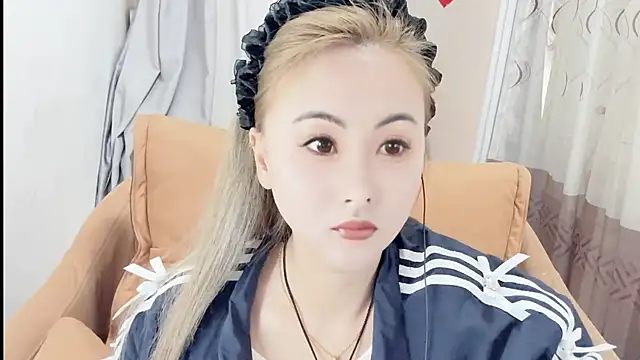 AUTUMN 1 online show from March 28, 2026, 5:08 am