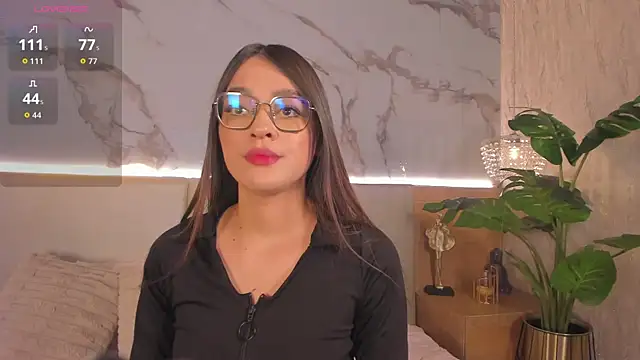 Snapshot of Celeste-Evanns chatting on June 16, 2026, 8:20 pm Celeste-Evanns online show from June 16, 2026, 8:20 pm
