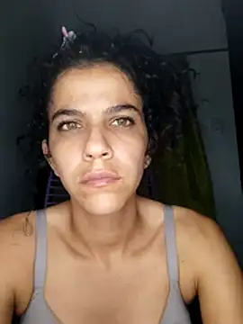 Snapshot of lucerocutte chatting on November 11, 2025, 3:01 am lucerocutte online show from November 11, 2025, 3:01 am