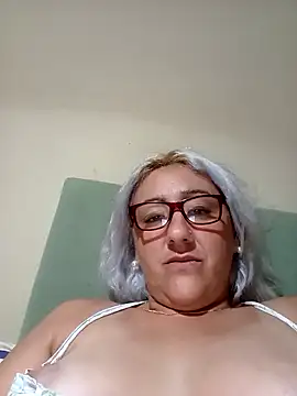 Samantha6767x online show from March 28, 2026, 2:12 am