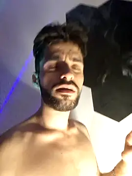 young swisscouple online show from October 13, 2025, 6:31 pm