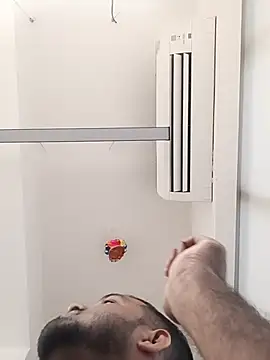 Snapshot of VJ17 chatting on November 1, 2025, 5:03 am VJ17 online show from November 1, 2025, 5:03 am