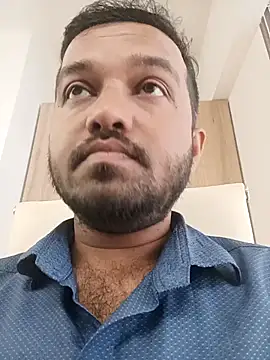 Snapshot of VJ17 chatting on November 8, 2025, 5:55 am VJ17 online show from November 8, 2025, 5:55 am