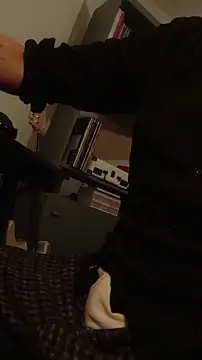 Mrkurt86 online show from November 19, 2025, 1:44 pm