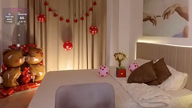 Snapshot of Lisa_Blossom chatting on February 17, 2026, 6:11 am Lisa Blossom online show from February 17, 2026, 6:11 am