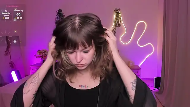 Snapshot of Lisa_Blossom chatting on March 20, 2026, 6:03 am Lisa Blossom online show from March 20, 2026, 6:03 am