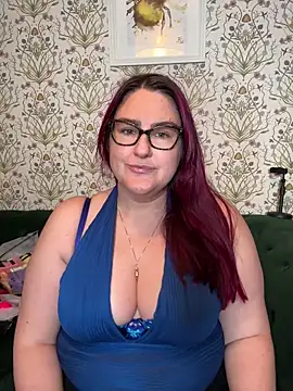 Lacey-BBW online show from October 4, 2025, 10:33 pm
