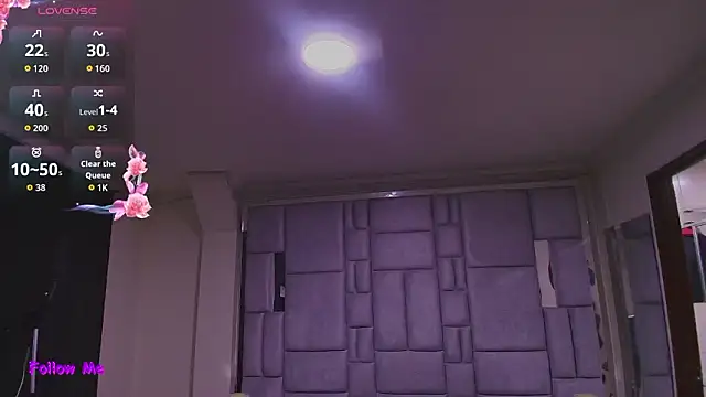  Emily rosee  online show from February 2, 2026, 11:20 am